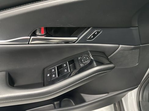 Certified 2025 MAZDA CX-30 AWD 2.5 S w/ Preferred Package image 11