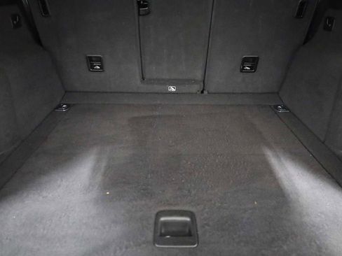 Used 2016 Audi Q5 2.0T Premium Plus w/ Technology Package image 39