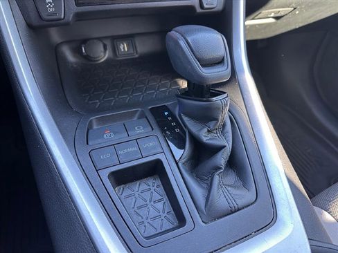 Used 2023 Toyota RAV4 XLE image 25