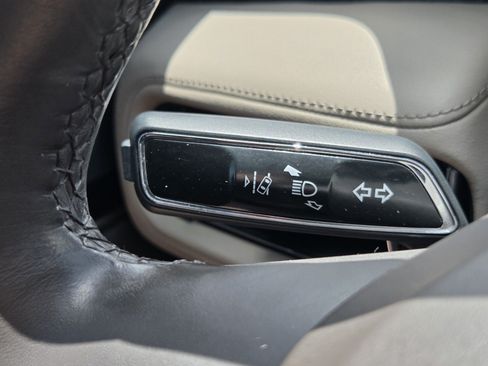 Used 2021 Lincoln Nautilus Reserve FWD image 30