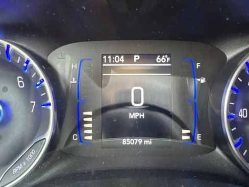 Certified 2018 Chrysler Pacifica Touring w/ Security Group FWD image 13