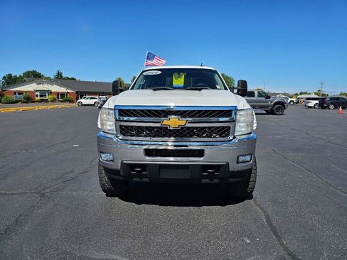 Used 2014 Chevrolet Silverado 2500 LTZ image 4