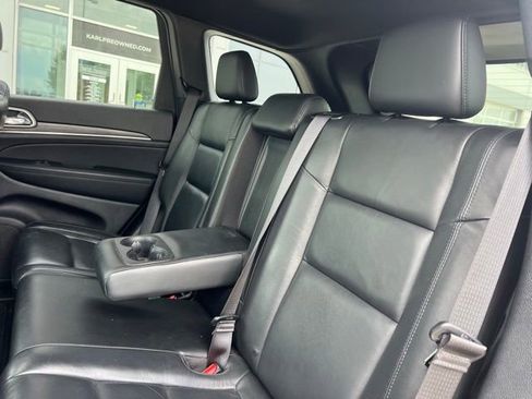 Used 2020 Jeep Grand Cherokee Limited AWD/4WD image 8