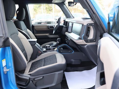 Used 2022 Ford Bronco Wildtrak image 33