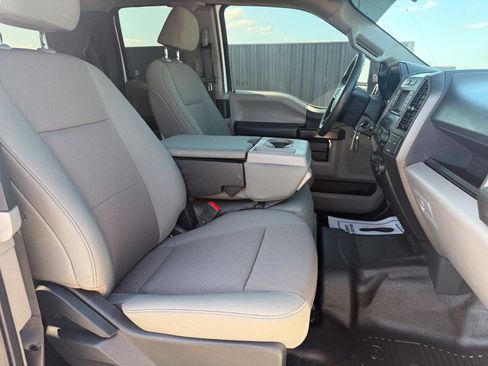 Used 2022 Ford F350 XL w/ STX Appearance Package AWD/4WD image 28