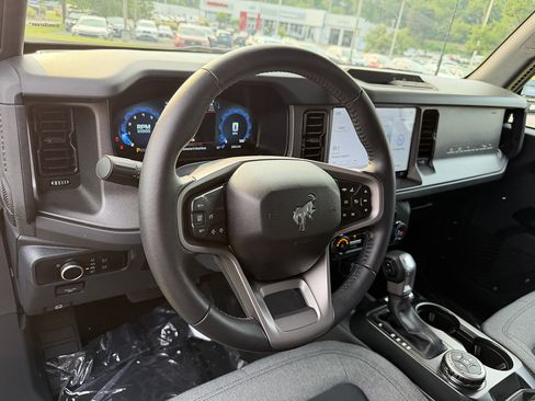 Used 2025 Ford Bronco Big Bend AWD/4WD image 12