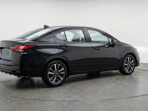 Used 2025 Nissan Versa SV FWD image 9