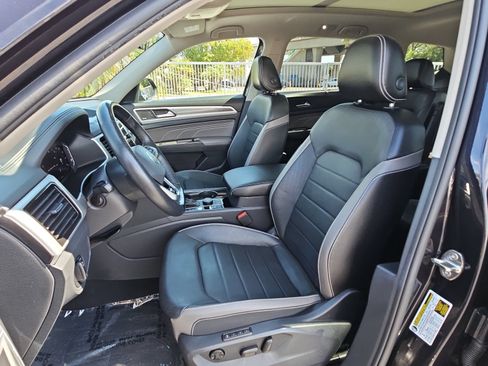 Used 2022 Volkswagen Atlas SEL Premium AWD/4WD image 17