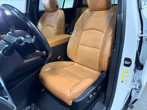 Used 2019 Cadillac XT4 Premium Luxury AWD/4WD image 23