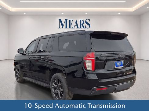 Used 2024 Chevrolet Suburban RST w/ Luxury Package AWD/4WD image 4