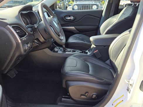 Used 2022 Jeep Cherokee Limited w/ Mopar Interior Package image 23