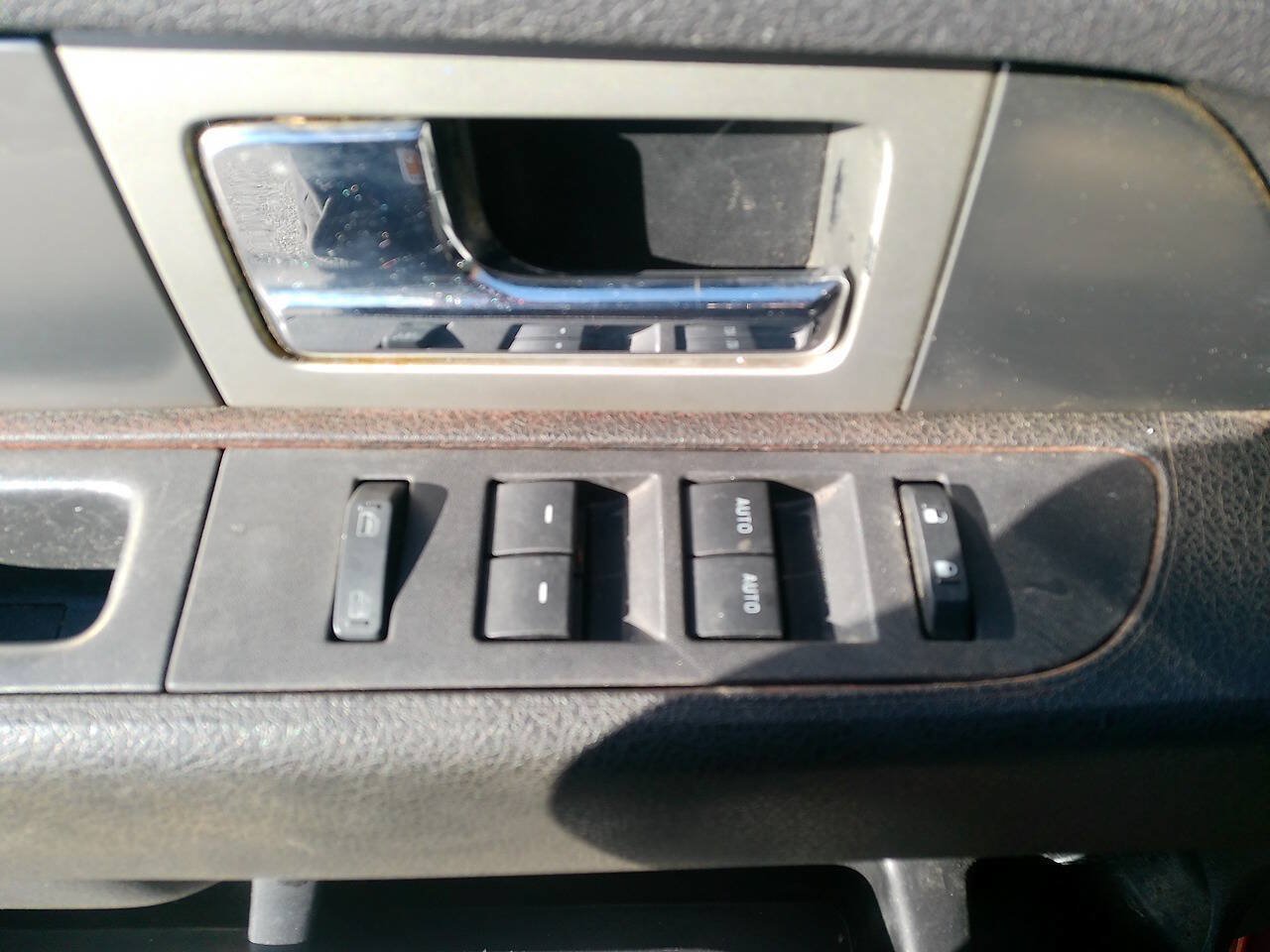 Used 2014 Ford F150 FX4 w/ Equipment Group 402A Luxury AWD/4WD image 32