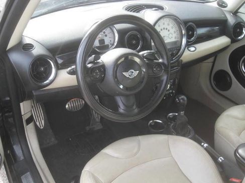 Used 2011 MINI Cooper Clubman S image 21