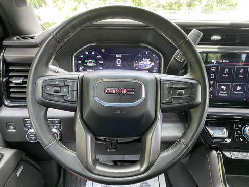 Used 2025 GMC Sierra 2500 AT4 w/ AT4 Premium Plus Package AWD/4WD image 20