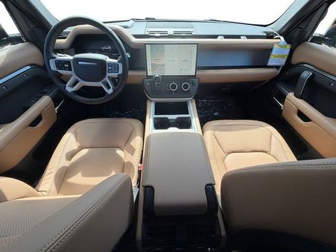 New 2026 Land Rover Defender 110 X-Dynamic SE AWD/4WD image 12