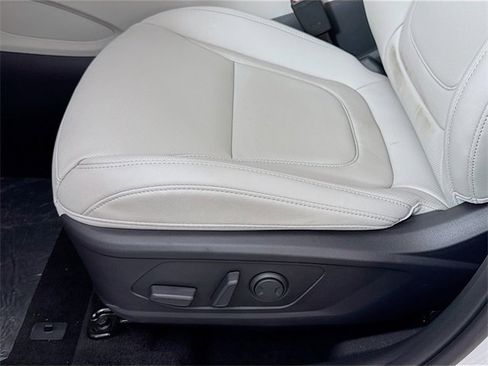 Certified 2025 Hyundai Tucson SEL image 30