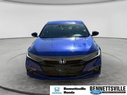Used 2021 Honda Accord Sport image 2