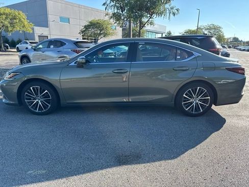 Used 2025 Lexus ES 350 w/ Premium Package FWD image 6