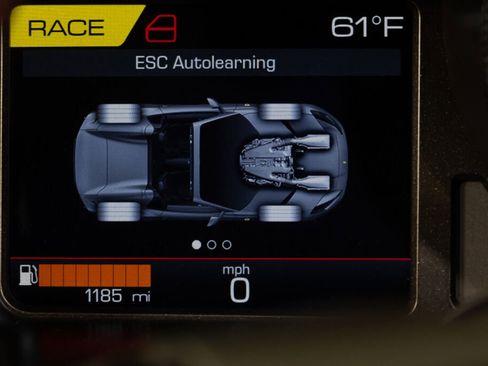 Used 2022 Ferrari 812 GTS image 39