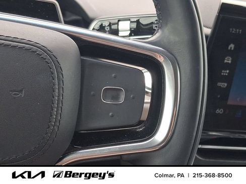 Used 2024 Lincoln Nautilus Premier AWD/4WD image 24