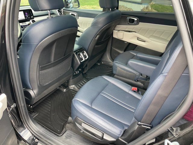 Used 2023 Kia Sorento SX Prestige AWD/4WD image 15