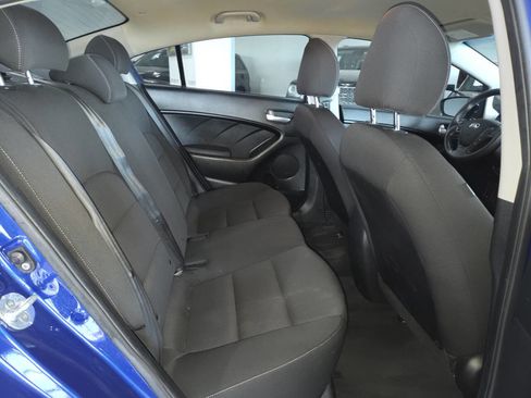 Used 2017 Kia Forte LX FWD image 23