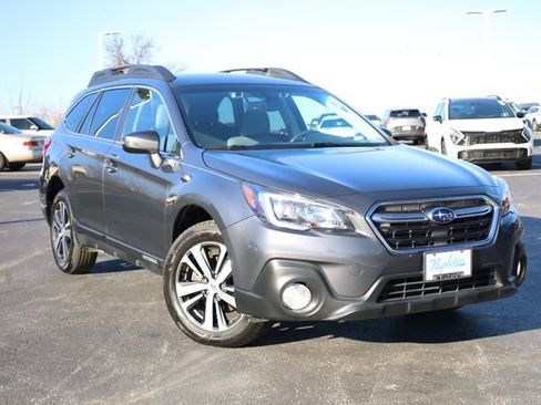 Used 2019 Subaru Outback 3.6R Limited image 2
