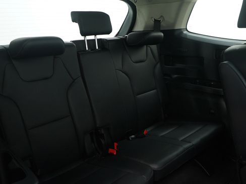 Used 2023 Kia Telluride SX image 13