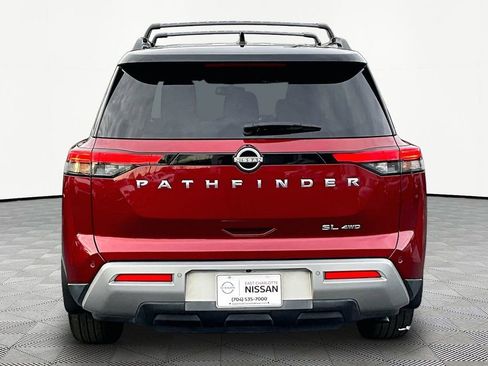 Used 2022 Nissan Pathfinder SL image 6