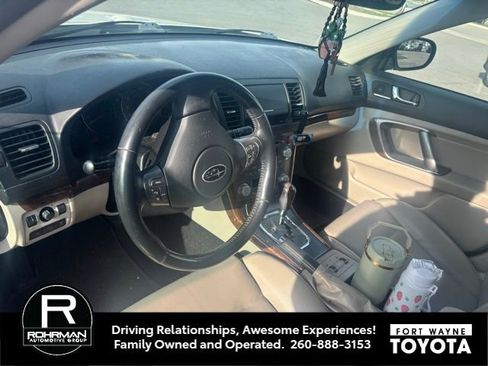 Used 2009 Subaru Outback 2.5i Limited image 10