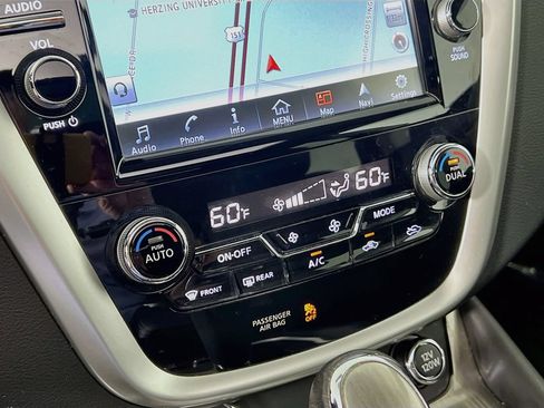 Used 2018 Nissan Murano Platinum AWD/4WD image 15