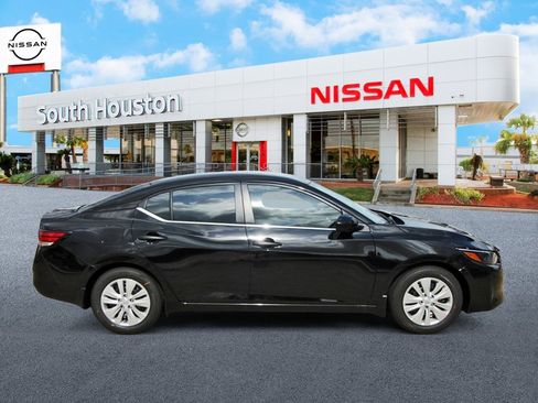 New 2025 Nissan Sentra S image 5