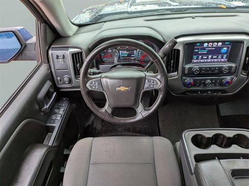 Used 2018 Chevrolet Silverado 1500 LT w/ All Star Edition image 15