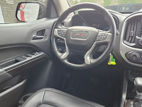 Used 2022 GMC Canyon Elevation w/ Elevation Premium Package image 9