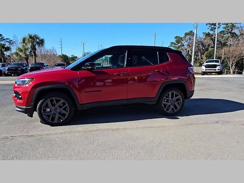 New 2026 Jeep Compass Limited w/ Sun, Sound & Navigation Group AWD/4WD image 27