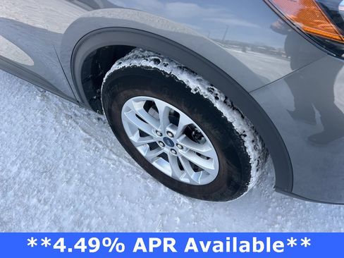 Used 2022 Ford Escape SE w/ Cold Weather Package image 28