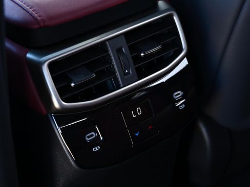 Used 2024 Lexus RX 500h F Sport image 29