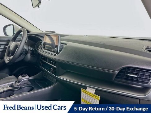 Used 2025 Nissan Rogue SV AWD/4WD image 29