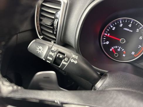 Used 2020 Kia Sportage S w/ S Premium Package image 15