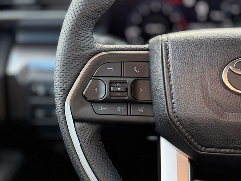 New 2025 Toyota Tacoma TRD Sport image 11