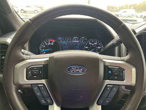 Used 2022 Ford F250 King Ranch w/ King Ranch Ultimate Package image 15