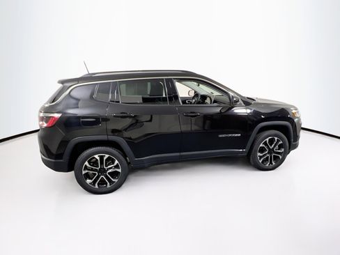 Used 2022 Jeep Compass Limited w/ Sun and Sound Group image 4