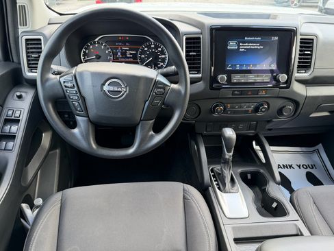 Certified 2024 Nissan Frontier SV RWD image 16