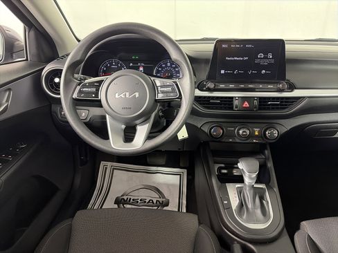 Used 2024 Kia Forte LXS w/ LXS Technology Package image 43