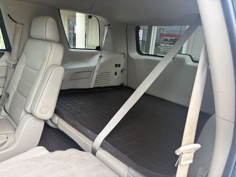 Used 2018 GMC Yukon Denali w/ Denali Ultimate Package AWD/4WD image 17