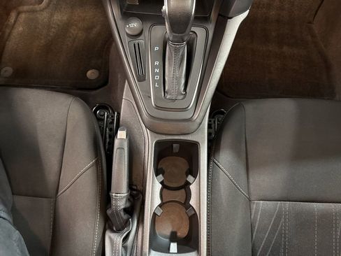 Used 2018 Ford Focus SE image 19