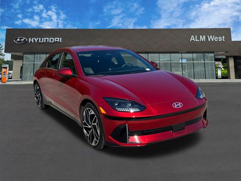 Used 2024 Hyundai Ioniq 6 SEL image 3