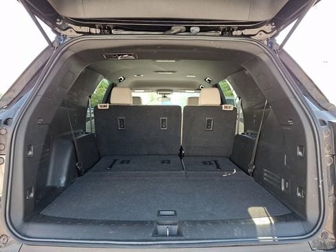 Used 2023 Chevrolet Traverse LS w/ Safety Package AWD/4WD image 29