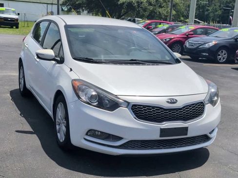 Used 2015 Kia Forte EX FWD image 2