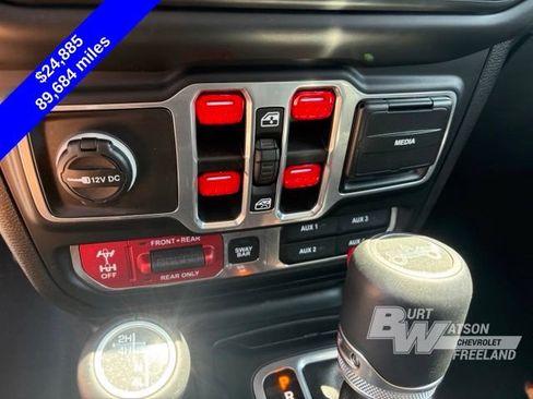 Used 2018 Jeep Wrangler Unlimited Rubicon AWD/4WD image 21